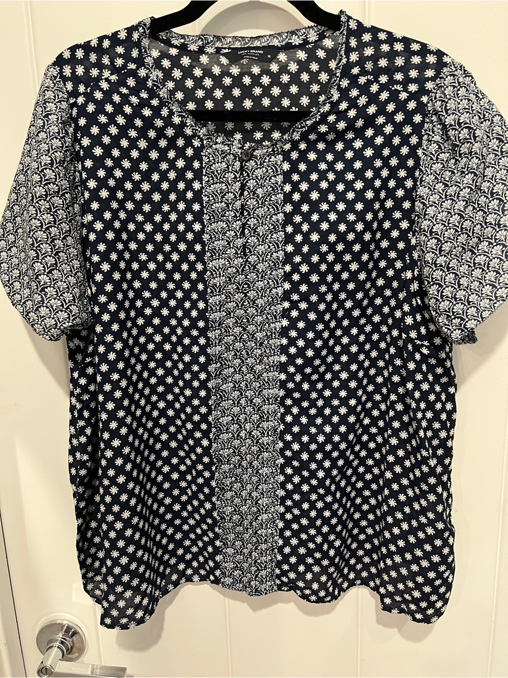 Lucky Brand Navy and White Mixed Print Short Sleeve Blouse
